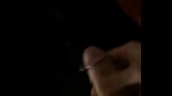 Je Branle D Une Grosse Charge De Sperme Chaud Xvideos