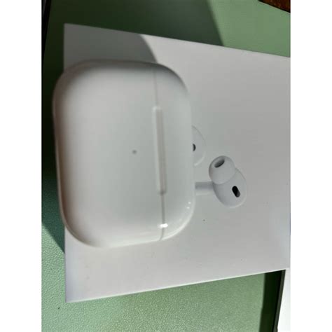 可議價！apple Airpods Pro2過保！充電線全新未拆 蝦皮購物