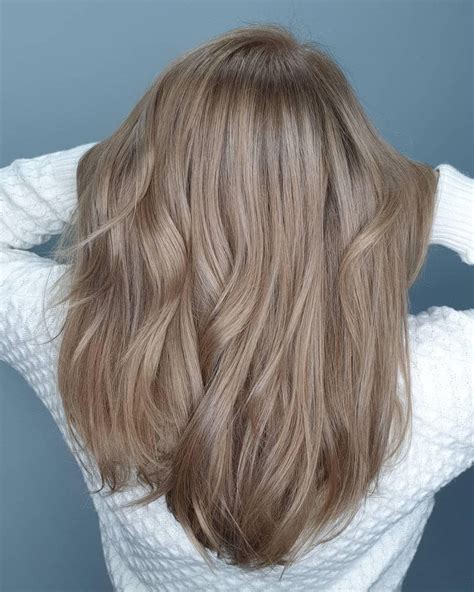Trendy Mushroom Blonde Hair Colors That Will Elevate Your Look In
