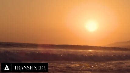 Transfixed Sexy Tori Easton Hard Rough Fucks Hot Babe In Bikini After Enjoying The Sunset