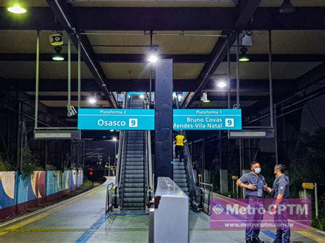 Nova padrão de comunicação na estação Santo Amaro Jean Carlos Metrô