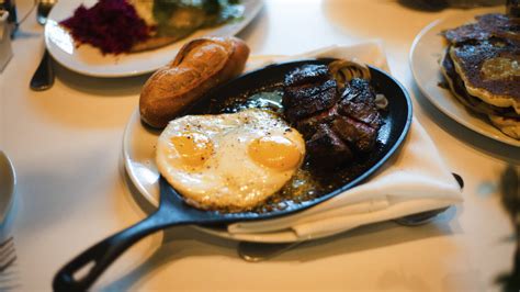 10 Spots For The Best Brunch In Houston Texas