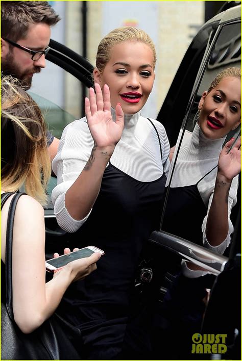 Rita Ora Struts Her Stuff On The Beach In A Bikini Video Photo Bikini Photos