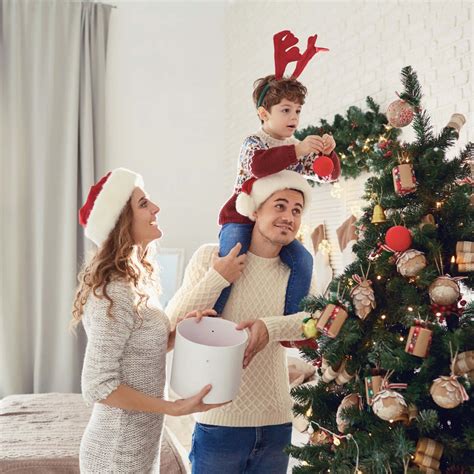 The Missoulian Reports on Recent Christmas Tree Incidents 17