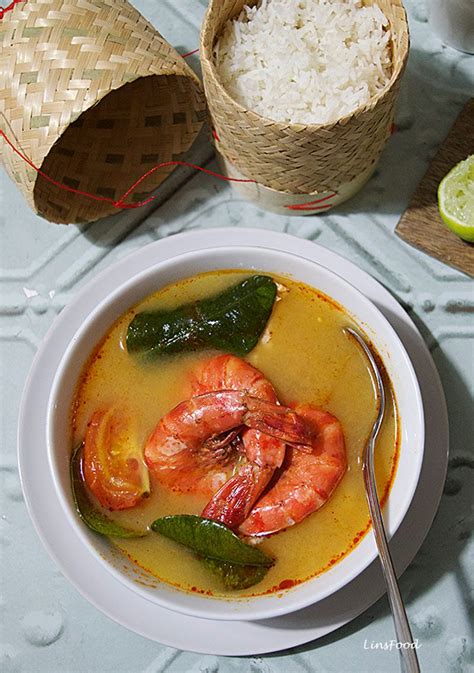 Tom Yum Goong Thai Hot And Sour Prawn Soup