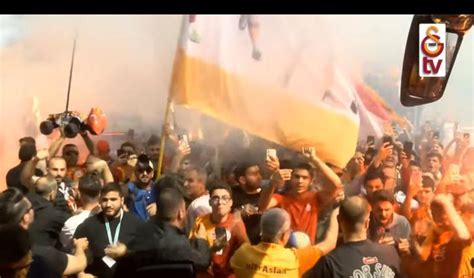 Florya Da B Y K Co Ku Galatasaray A Zel U Urlama Web Aslan Galeri