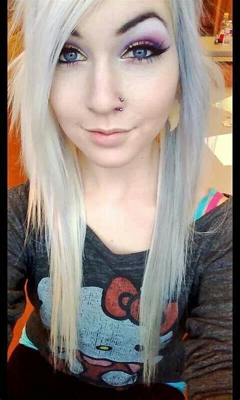 Hannah Hospital Perfection Pale Blonde Hair Cute Emo Girls