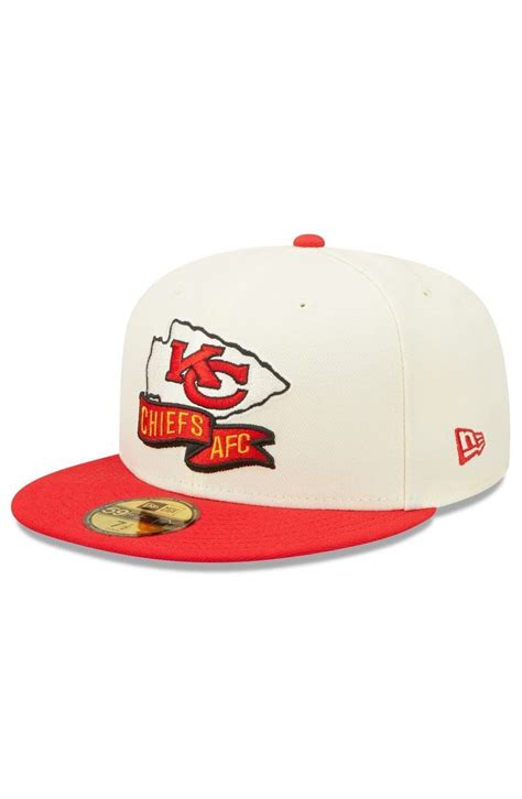 New Era Mens New Era Creamred Kansas City Chiefs 2022 Sideline