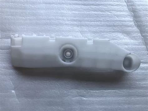 Guia Fascia Tras Der Nissan Versa 12 18 85220 3 Ba0b