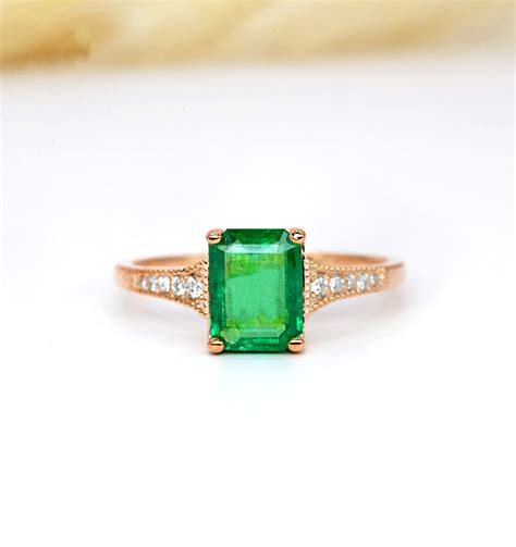 Classic vintage emerald ring - DIORAH JEWELLERS