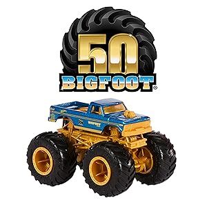 Amazon Hot Wheels Monster Trucks Toy Truck Track Set Loop And Flip Trophy Challenge