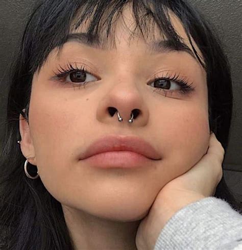 Piercing no nariz tipos cuidados riscos e inspirações