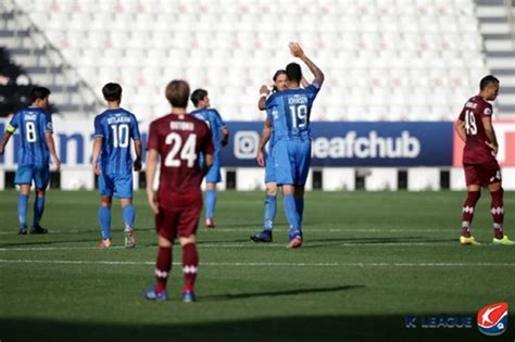 2度のvarで疑惑の判定も蔚山現代がヴィッセル神戸との死闘制し、8年ぶりにacl決勝へ｜スポーツソウル日本版