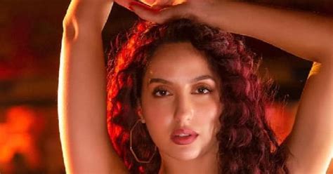 Just Scorching Hot Videos Of Nora Fatehi Thatll Make You Go Haaye Garmi Watch