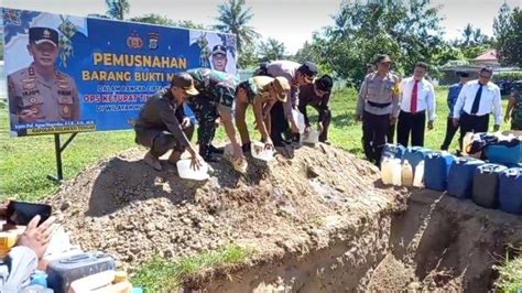 Polres Musnahkan 1 292 Liter Miras Di Sigi Hasil Operasi Januari