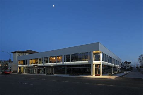 COMMERCIAL — Frederick William Hoag Architect