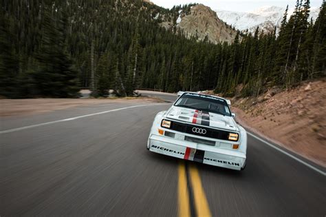 Walter Röhrl legendás Audi Sport Quattrója visszatért a Pikes Peakre | Az online férfimagazin