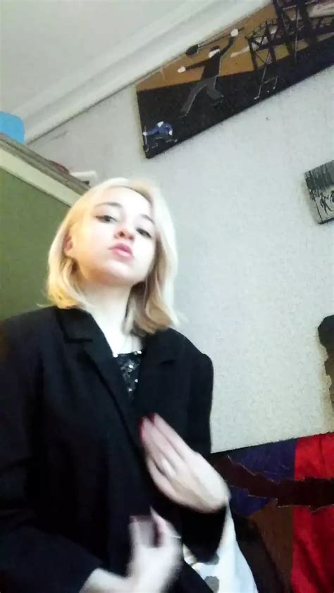 Home Gentle Charming Striptease Amateur Porn Feat Barbie Princesslike XHamster