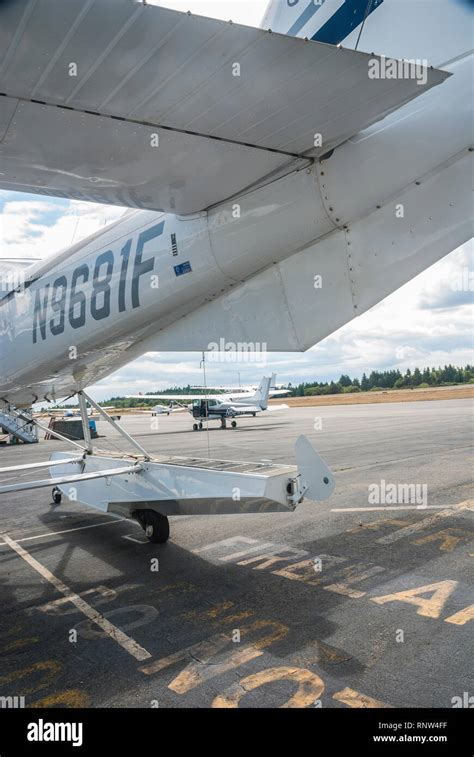 Aircraft At Gig Harbor Airport In Washington State Stock Photo Alamy