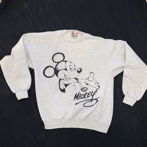 Vintage Disney Designs Mickey Mouse Crewneck Pullover Gem