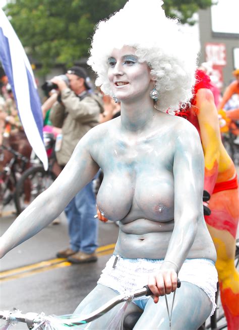 Sport Naked Bike Rec Pussy On Bicycle From Users Gall5 Porn Pictures XXX Photos Sex Images