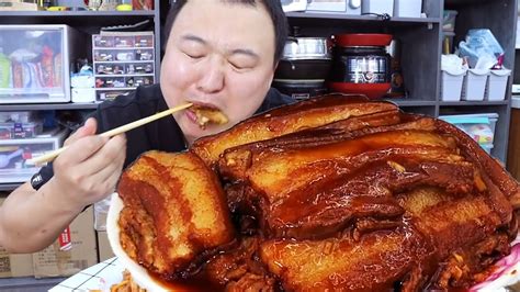 Delicious Chinese Local Recipe Braised Pork With Pickled Cabbage Mukbang Eating Youtube