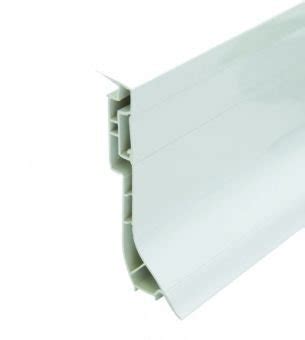 Плинтус промышленный ПВХ EX.15 - купить в Москве, цена 450 руб. за 60 ...