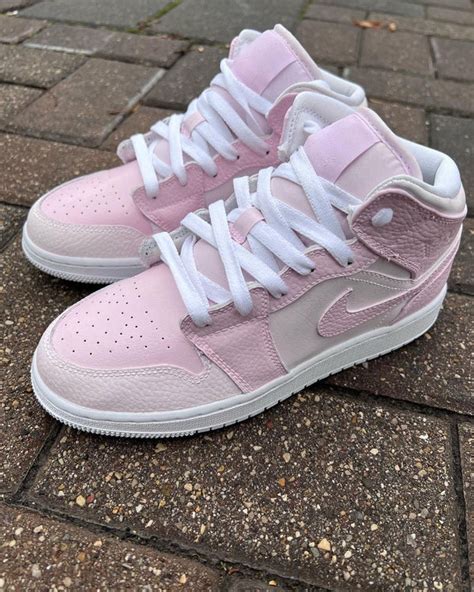 Custom Nike Air Jordan 1 Pink Oicustom