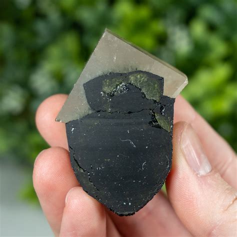 Black Tourmaline Meanings and Crystal Properties - The Crystal Council