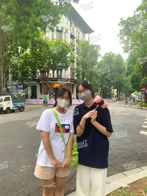 CỰC HOT 4 mỹ nhân BLACKPINK rời khách sạn di chuyển đến sân khấu tổng duyệt concert tại Hà Nội