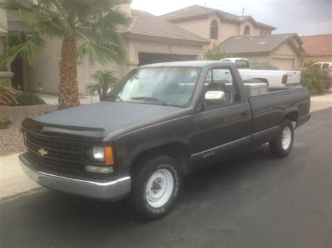 1992 Chevy Cheyenne C1500 Pickup for sale: photos, technical specifications, description