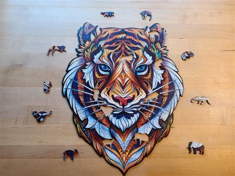 [Entry] Lovely Tiger | Unidragon| 273 pieces : r/Jigsawpuzzles