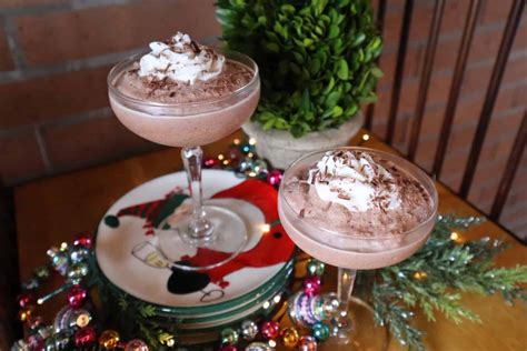Frozen Peppermint Hot Chocolate Martini A Frosty Christmas Treat Fork Loves Spoon