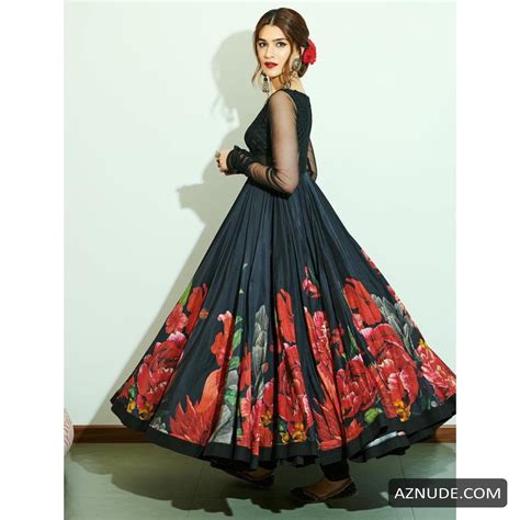 Kriti Sanon Hot Pics Collection October 2019 AZNude