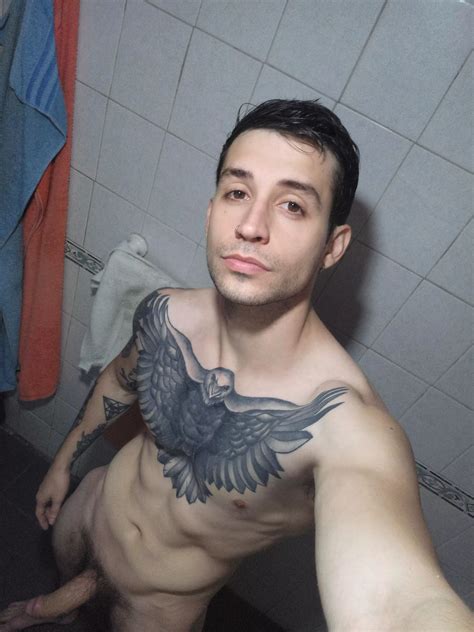 I Love To Jerk Off While Thinking About Some Handsome Guy Nudes DatV NUDE PICS ORG