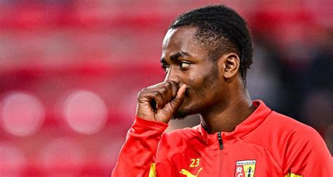 Rc Lens Mercato Un Premier Départ Se Profile Chez Les Sang Et Or