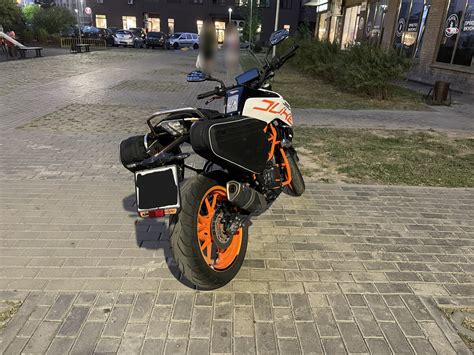 Купить б у KTM 390 Duke инжектор 6 передач в Долгопрудном белый naked bike 2017 года на Авто ру