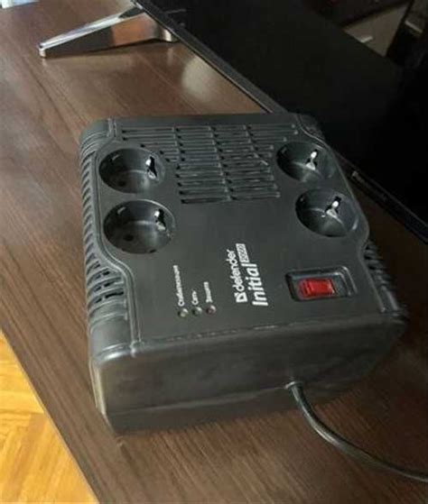 Стабилизатор напряжения Defender AVR Initial 2000 | Festima.Ru ...