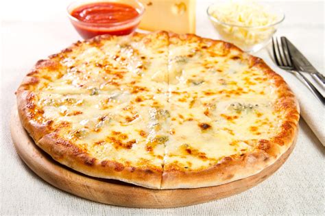 Sýrová Pizza Pizza Recept