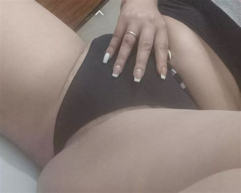 French Nails Look Beautiful Sensual And Delicate Nudes Nailfetish Nude Pics Org