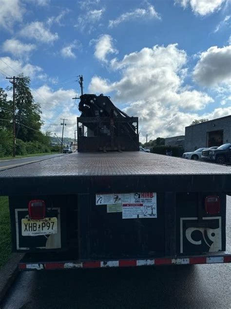 2015 Mack Gu713 Flatbed Truck With Hiab 322 Knuckle Boom