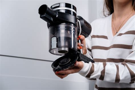 Пылесос вертикальный беспроводной GARLYN M-3000 купить в официальном ...