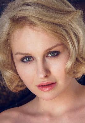 Nude Alex Lynn Models Erotic Beauties