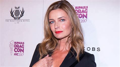 FOX NEWS Paulina Porizkova Poses Nude In Bedsheet For Return To