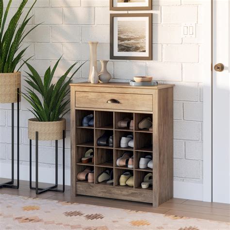 Entryway Shoe Storage Cabinet with 16 Cubbies