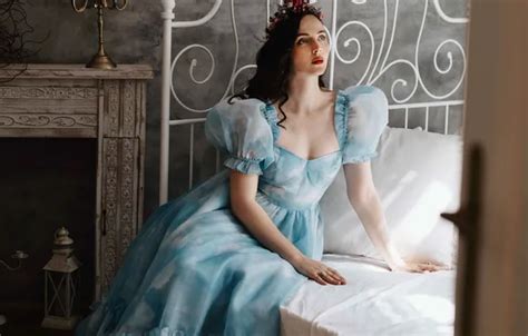 Wallpaper Girl Sexy Hot Girl Eyes Smile Beautiful Figure Model For Mobile And Desktop