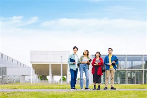 友達がいない“ぼっち大学生”の特徴とは？大学生活で仲の良い友達を増やすコツを紹介 Smartlog