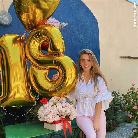 Francesca Salerno Francescasalerno Nude OnlyFans Leaks Fappening FappeningBook