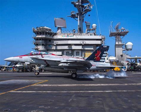 Uss Nimitz Records Th Arrested Aircraft Landing The First