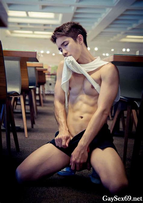 HOT MALE MODELS Blue Man